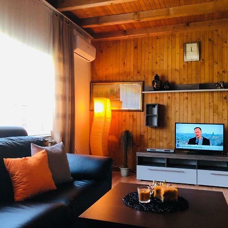 Adella Apartamento Sarajevo Exterior foto