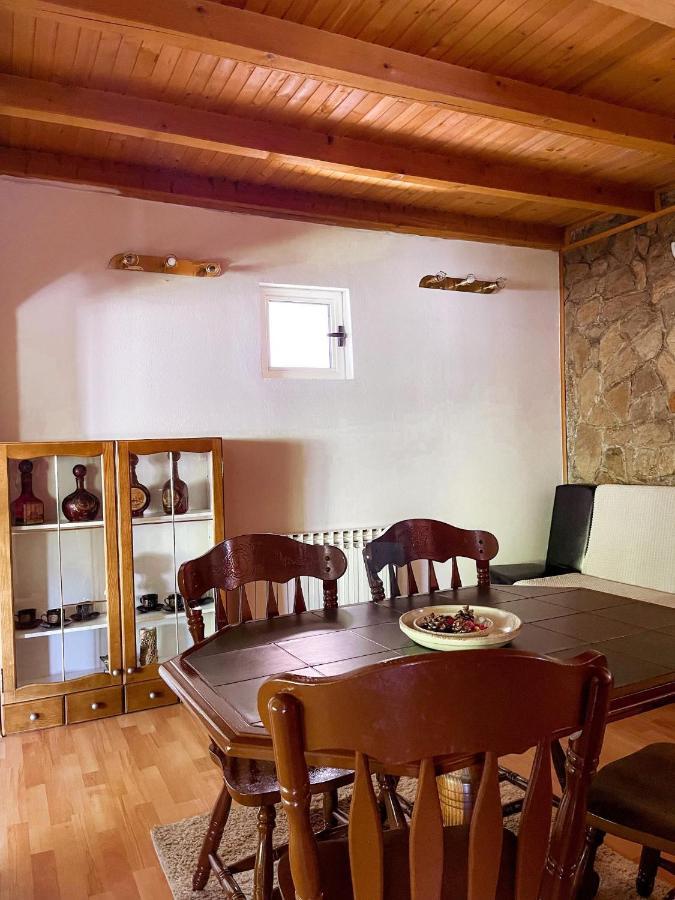 Adella Apartamento Sarajevo Exterior foto
