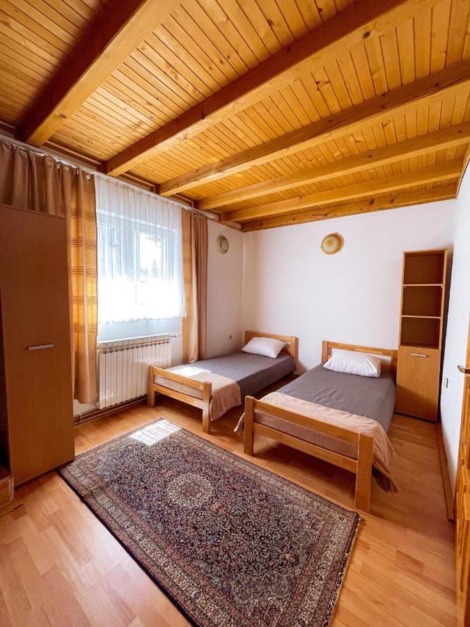 Adella Apartamento Sarajevo Exterior foto