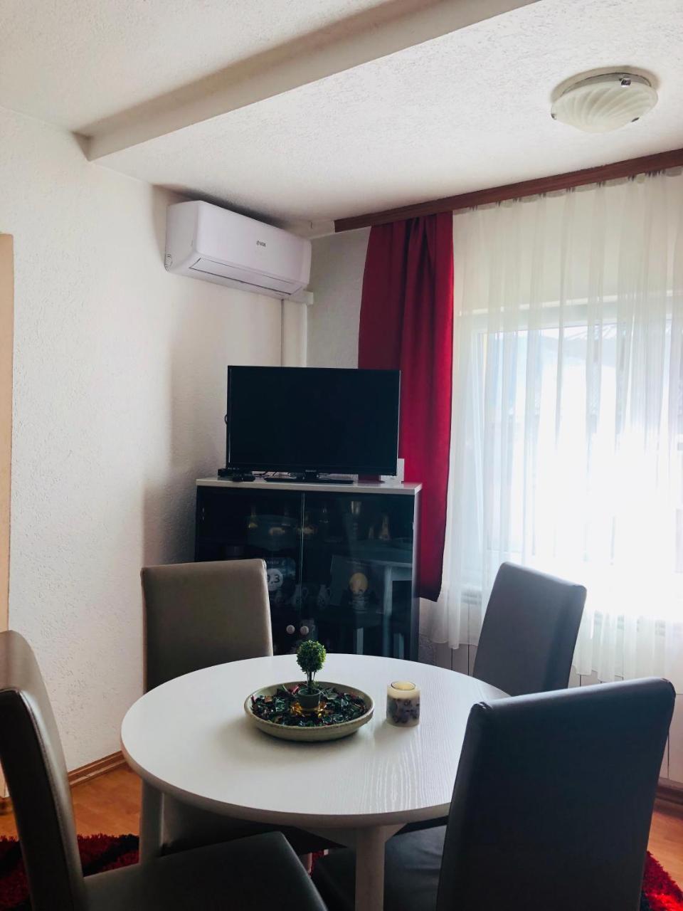 Adella Apartamento Sarajevo Exterior foto